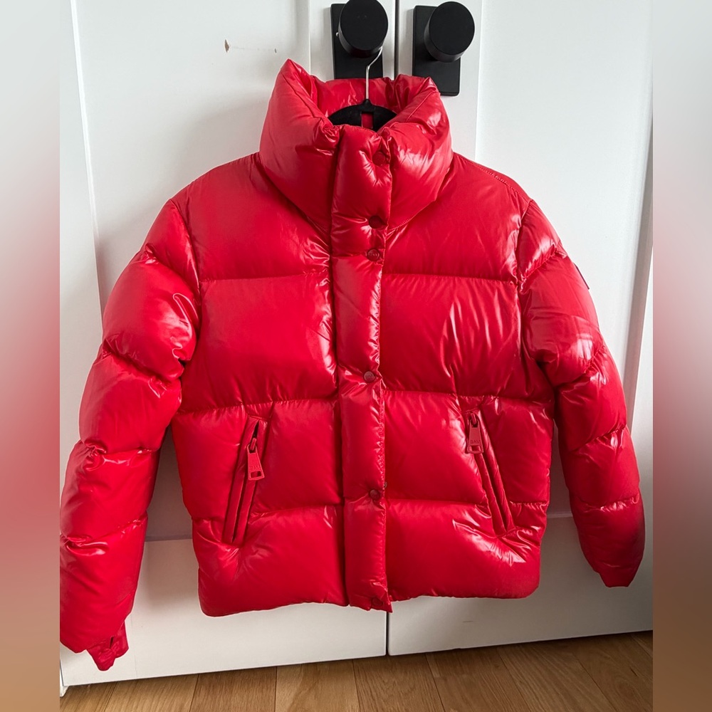 SAM. GORGEOUS RED DOWN FILLED‎ PUFFER JACKET NWOT SZ M